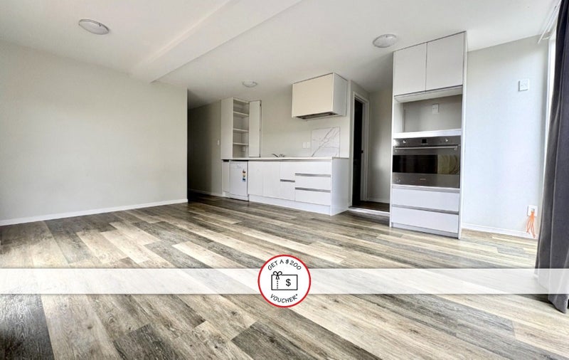 4 Pureora Place, Clendon Park, Auckland - Carousel 1