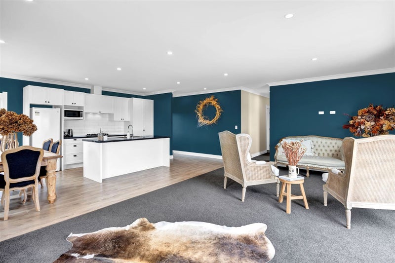 22 Maple Crescent, Whalers Gate, New Plymouth - Carousel 1