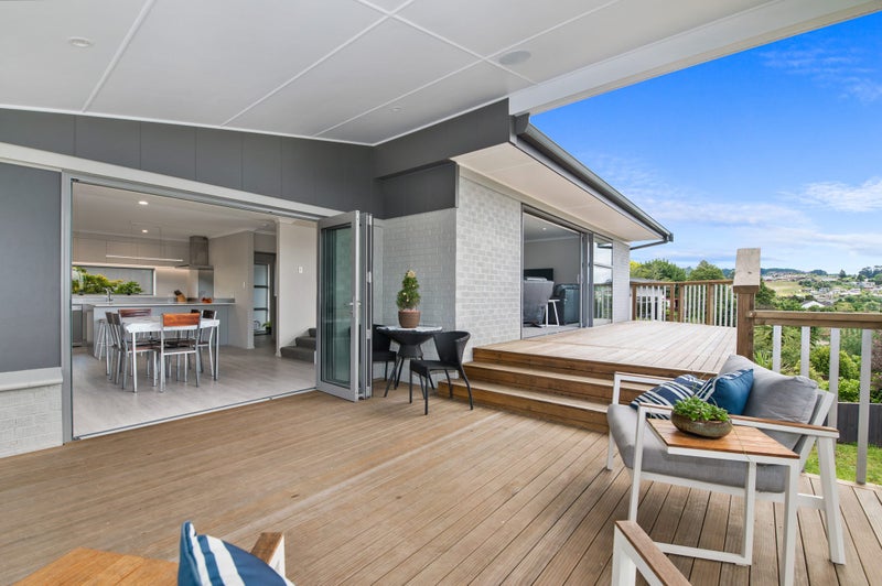 11 Simmonds Crescent, Springfield, Rotorua - Carousel 2