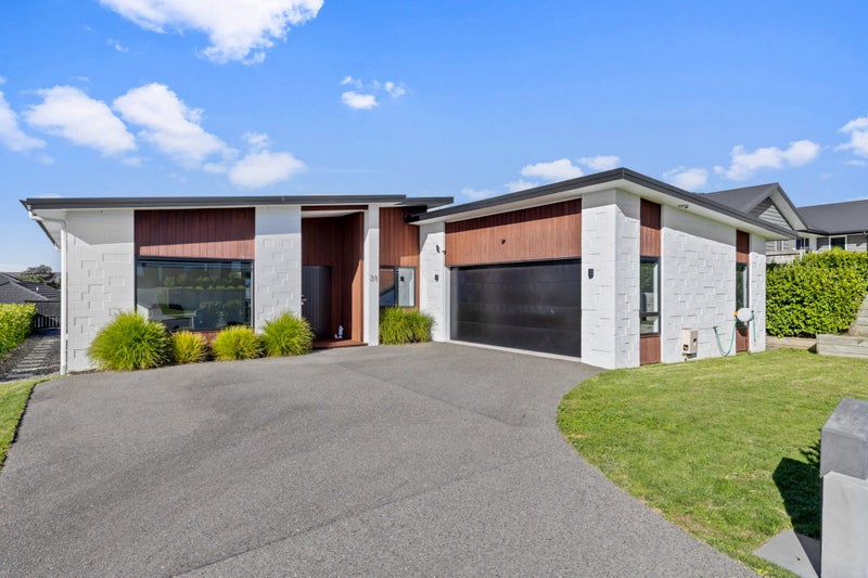 31 Pinehurst Crescent, Morrinsville, Morrinsville - Carousel 1