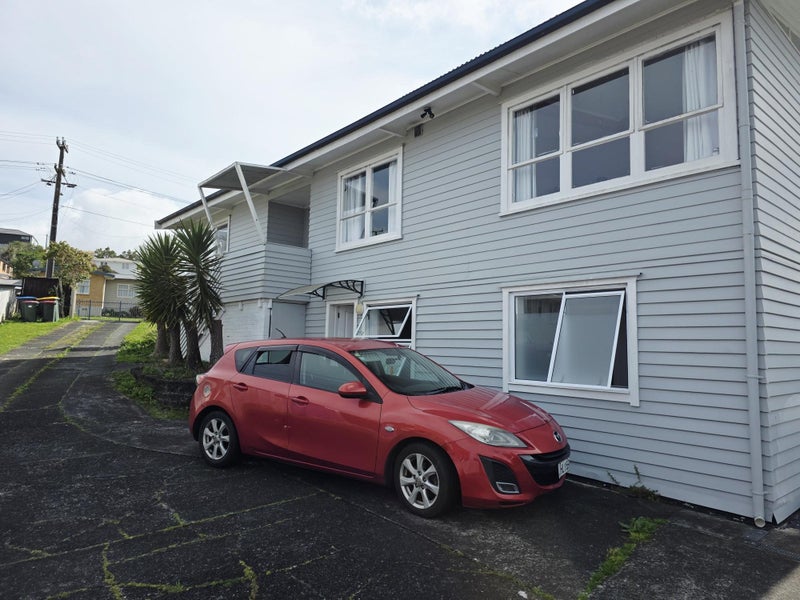 9 Peter Mulgrew Street, New Windsor, Auckland - Carousel 2