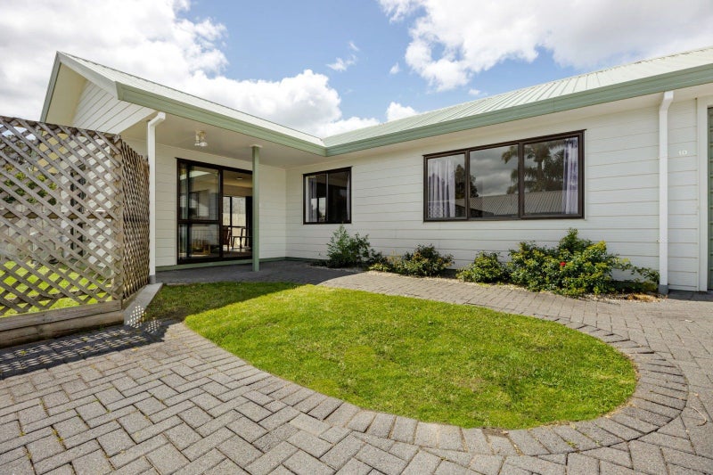 10 Burns Street, Leamington, Cambridge - Carousel 2