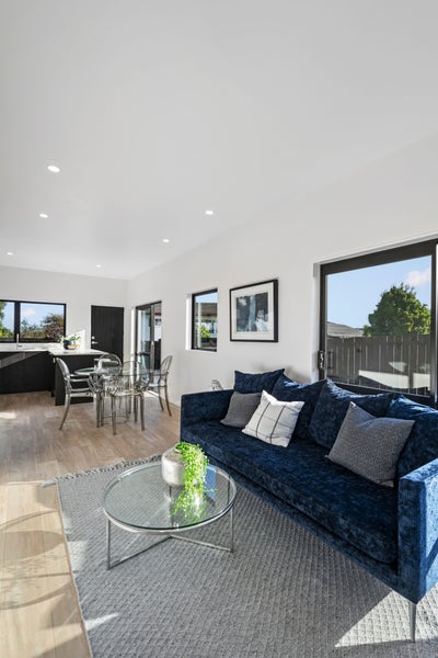 8D Edgar Pearce Place, Howick, Auckland - Carousel 24