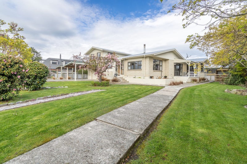 82 MacKenzie Street, Winton, Winton - Carousel 2