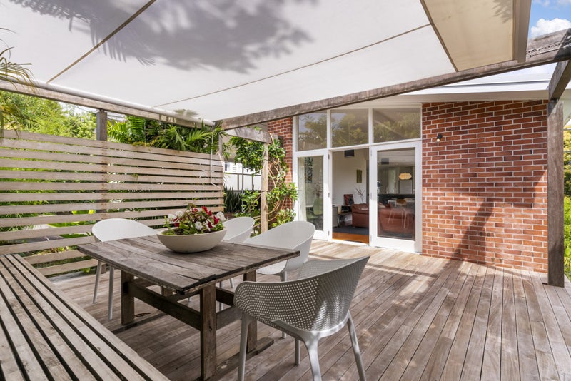 24 Rona Avenue, Grey Lynn, Auckland - Carousel 1