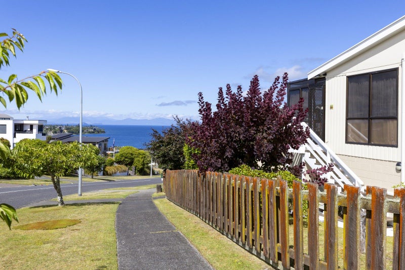 22 Birch Street, Hilltop, Taupo - Carousel 24
