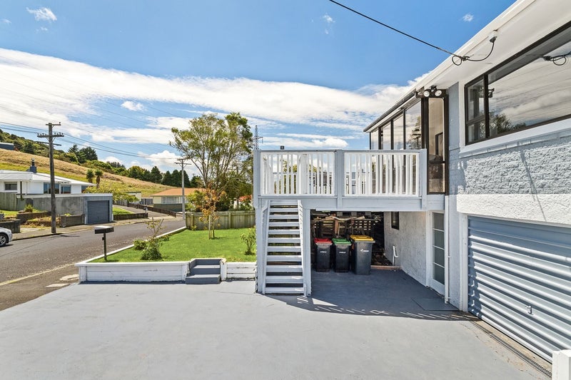 28 Stephen Street, Halfway Bush, Dunedin - Carousel 2