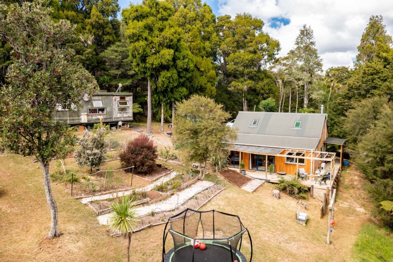 726B Ngunguru Ford Road, Whangarei - Carousel 1