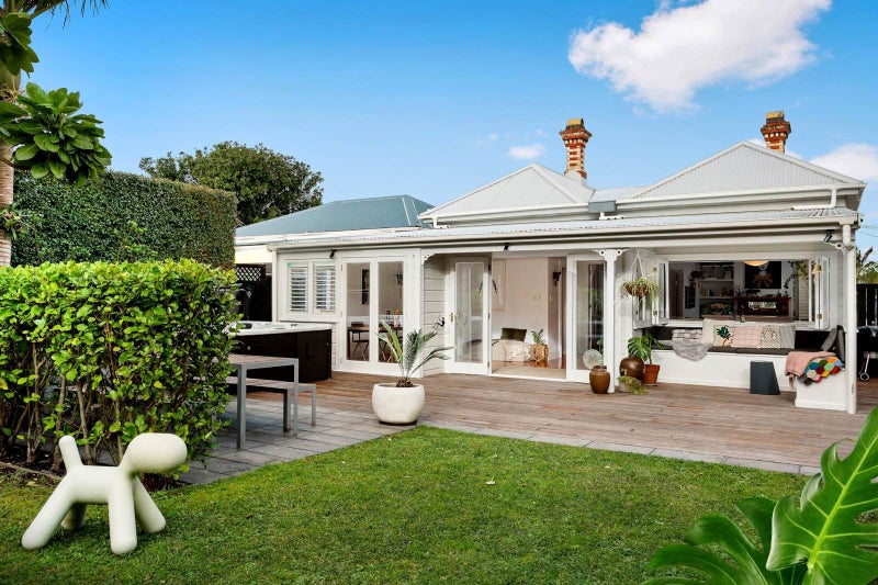 27 Murdoch Road, Grey Lynn, Auckland - Carousel 2