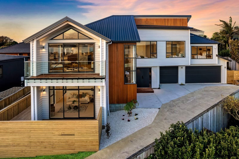32A Devon Road, Bucklands Beach, Auckland - Carousel 2