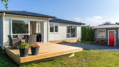 10 Heeni Street, Wharewaka, Taupo - Carousel 1