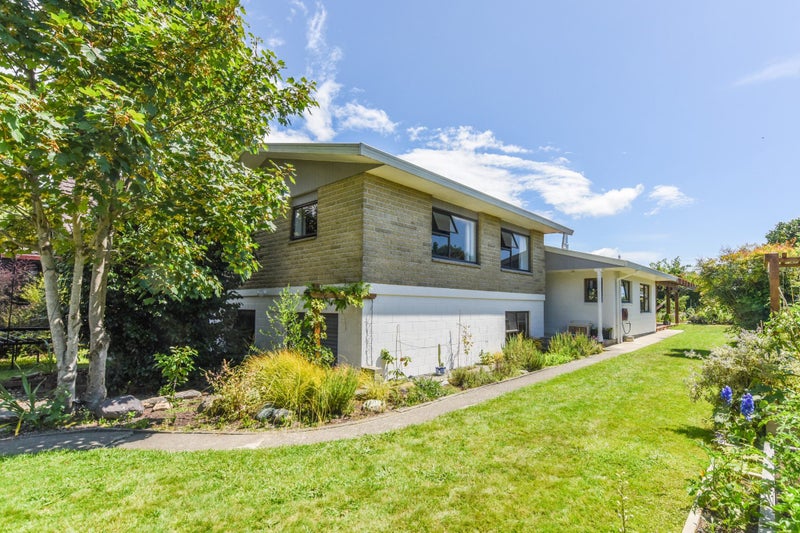 8 Bryant Road, Brightwater, Brightwater - Carousel 1