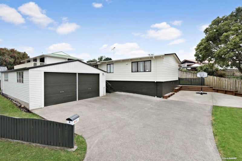 4 Seaview Rise, Waiuku, Waiuku - Carousel 1