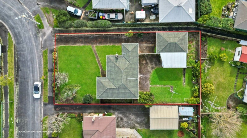 47 Fenwick Crescent, Hillcrest, Hamilton - Carousel 13