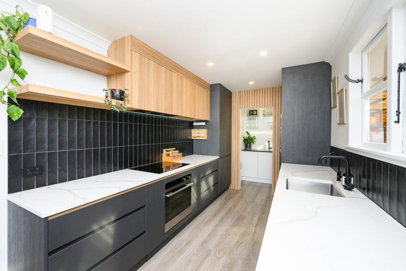 33 Benmore Avenue, Cloverlea, Palmerston North - Carousel 2