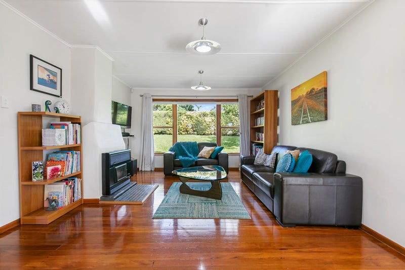 44 Ennis Avenue, Pakuranga Heights, Auckland - Carousel 2
