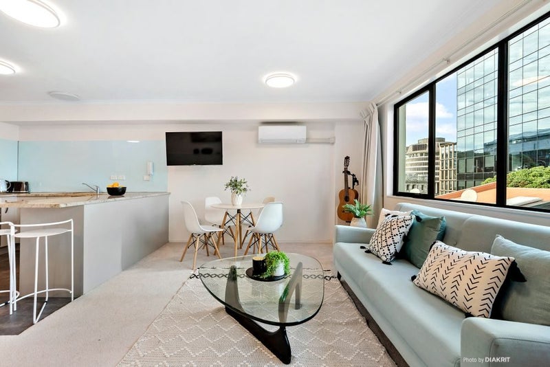 83M Hill Street, Thorndon, Wellington - Carousel 1