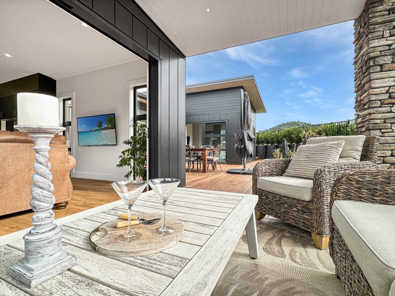 8 Broadleaf Way, Kinloch, Taupō - Carousel 1