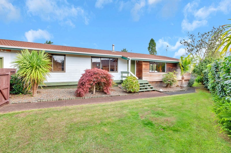 16 Wilencote Place, Pahurehure, Papakura - Carousel 2