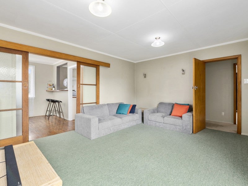 5 Clarke Avenue, Highbury, Palmerston North - Carousel 2