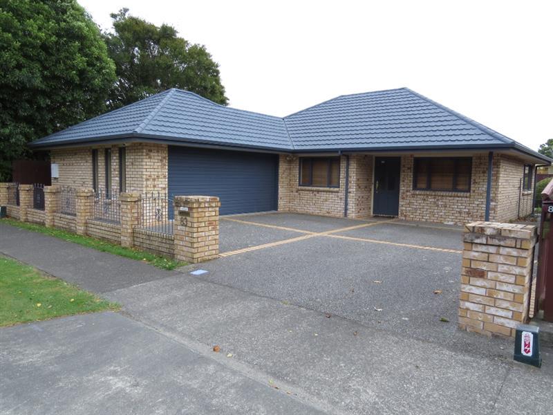 83 Pahiatua Street, Hokowhitu, Palmerston North - Carousel 1