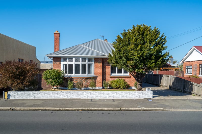 137 Bay View Road, South Dunedin, Dunedin - Carousel 1