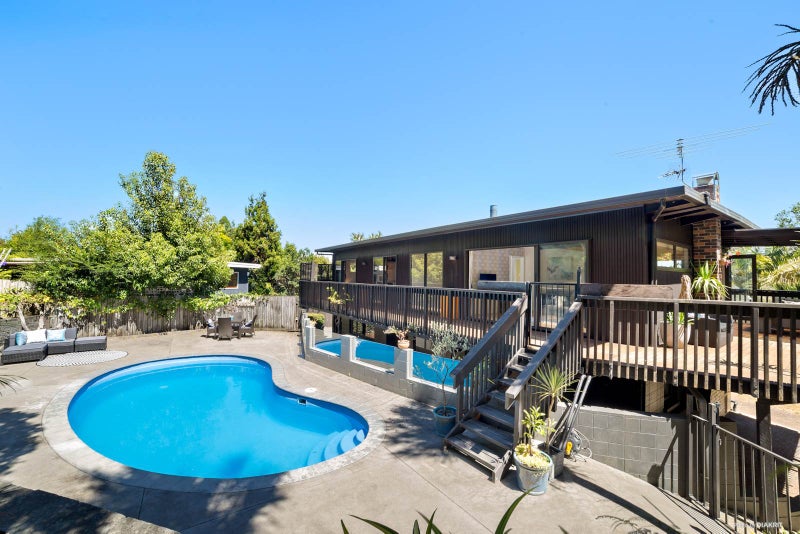 17 Reynolds Place, Torbay, Auckland - Carousel 2