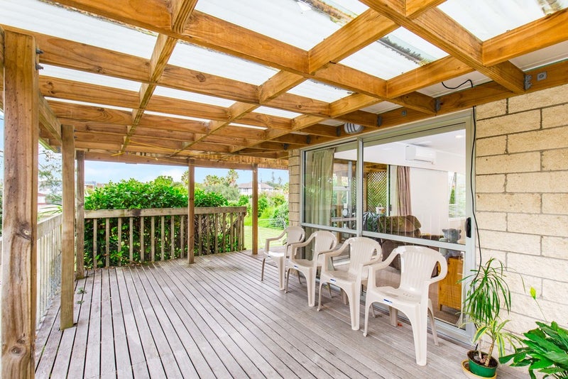 3/48 Mirrabooka Avenue, Botany Downs, Auckland - Carousel 2