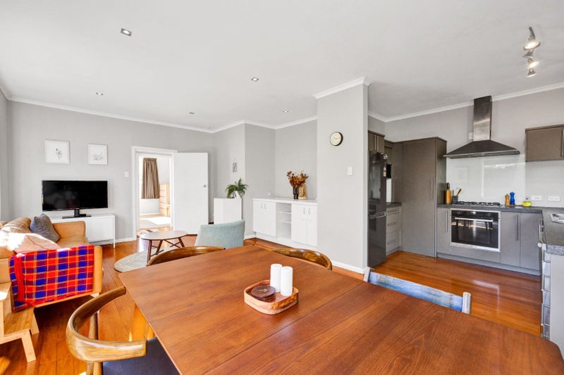 34A Richmond ST, Fitzroy, New Plymouth - Carousel 2