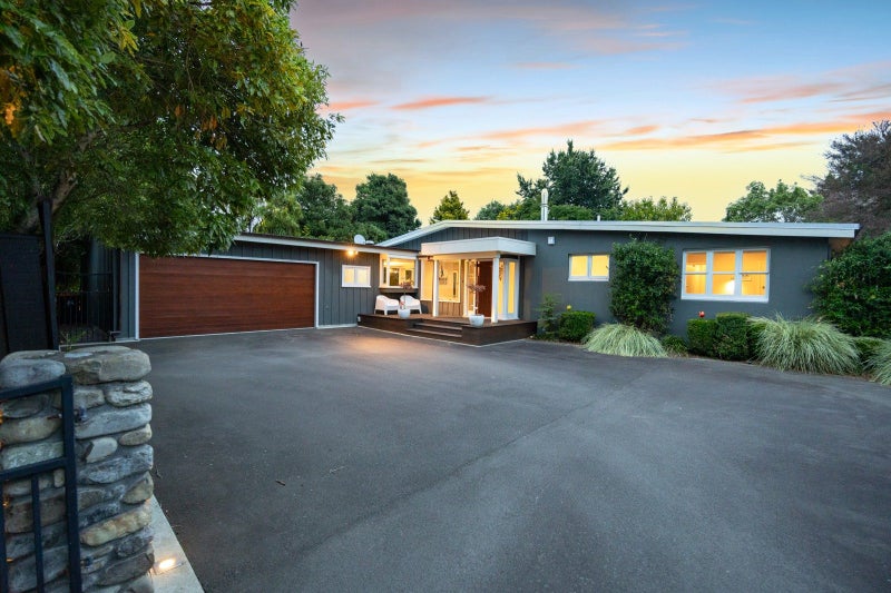 24 Moerangi Street, West End, Palmerston North - Carousel 27