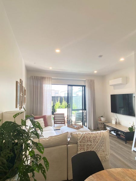 35 Kiato Lane, Flat Bush, Auckland - Carousel 2