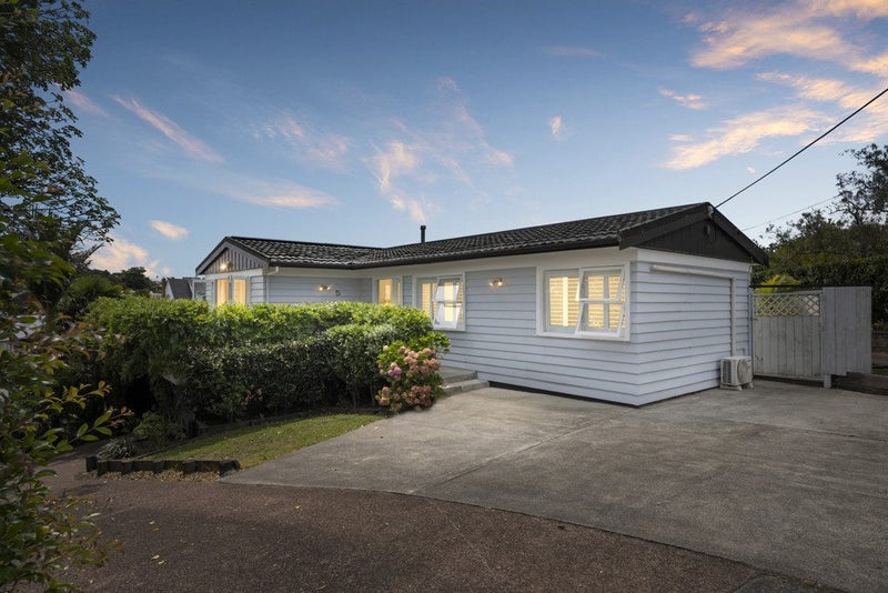5 Crichton Terrace, Hauraki, Auckland - Carousel 1