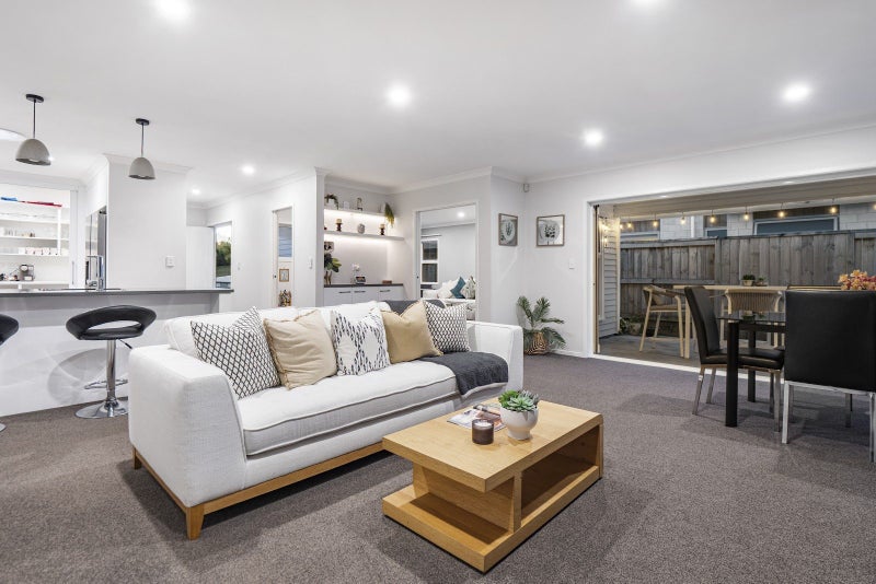 19 Puhirake Crescent, Pyes Pa, Tauranga - Carousel 2