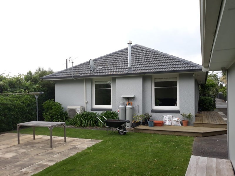 14 Manor Place, Bryndwr, Christchurch - Carousel 13