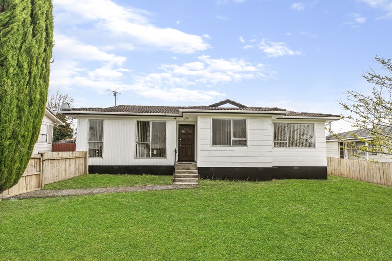 122 Shifnal Drive, Randwick Park, Auckland - Carousel 1