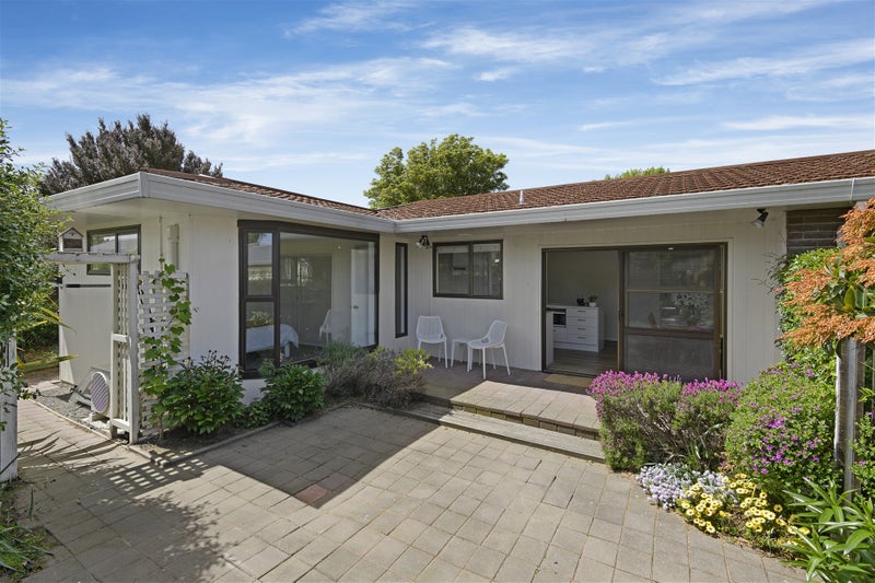 28 Young Street, Somerfield, Christchurch - Carousel 1