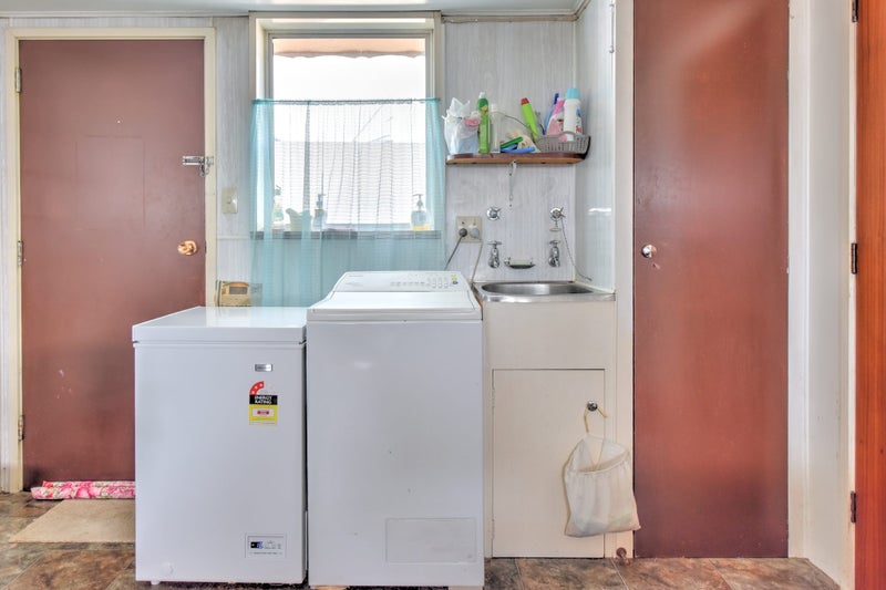 23B Ardwick Street, Gore, Gore - Carousel 11