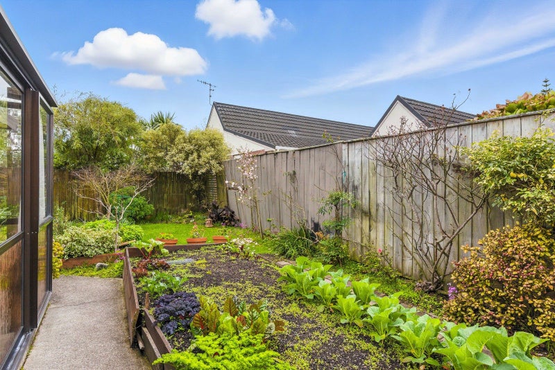 48 Kapiti Road, Paraparaumu, Paraparaumu - Carousel 34