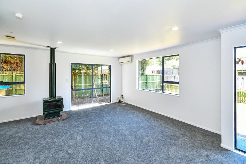 53B Grotto Street, Onehunga, Auckland - Carousel 2