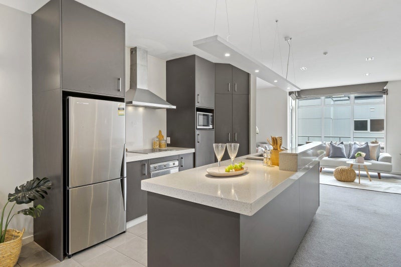 6 Fallowfield Avenue, Mount Victoria, Wellington - Carousel 1