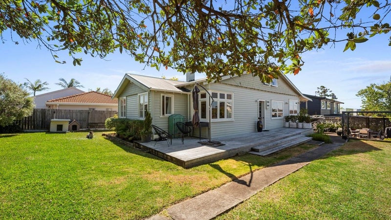 16 Bayswater Avenue, Bayswater, Auckland - Carousel 1