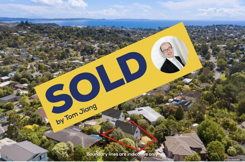 2/16 Portobello Place, Torbay, Auckland - Carousel 1