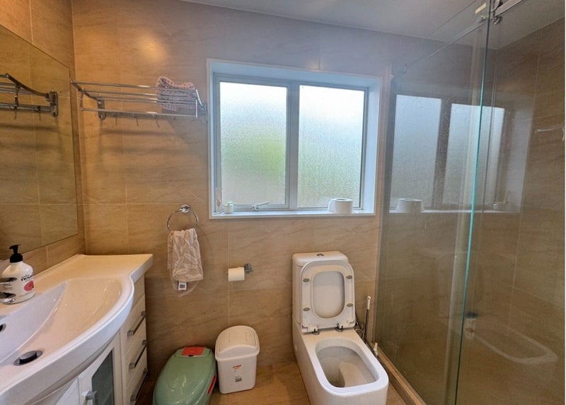 517 East Coast Road, Murrays Bay, Auckland - Carousel 19