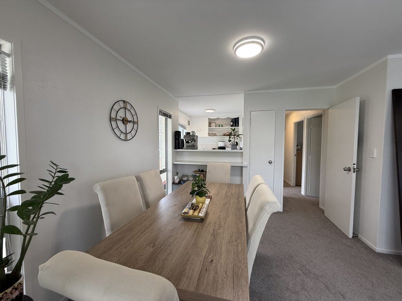 43 Bayview Road, Bayview, Auckland - Carousel 2