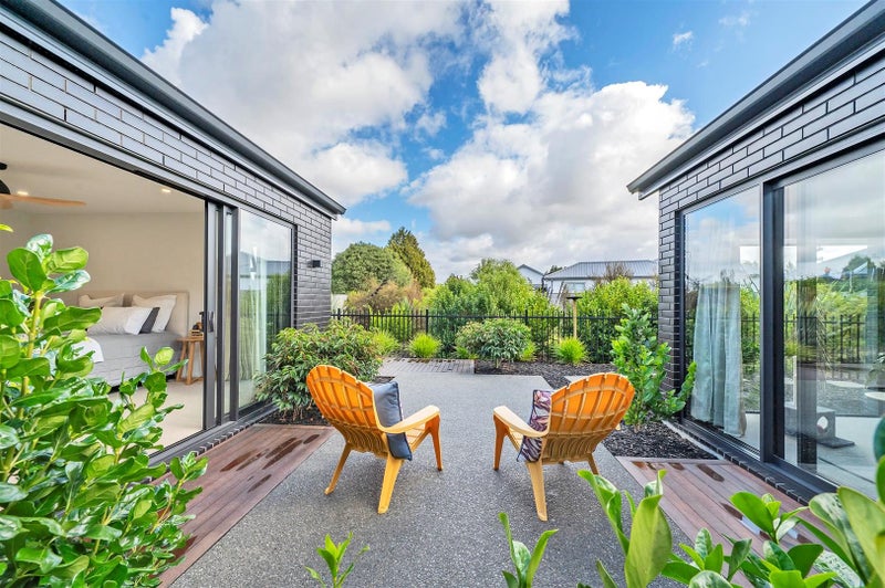 10 Kinnerton Lane, Casebrook, Christchurch - Carousel 2