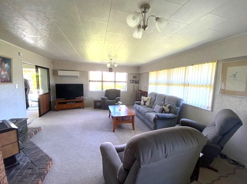 2 Tyndall Grove, Matua, Tauranga - Carousel 2