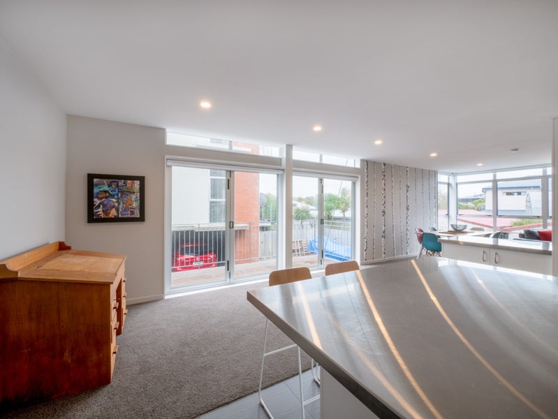 7/1 Wiggins Street, Sumner, Christchurch - Carousel 2