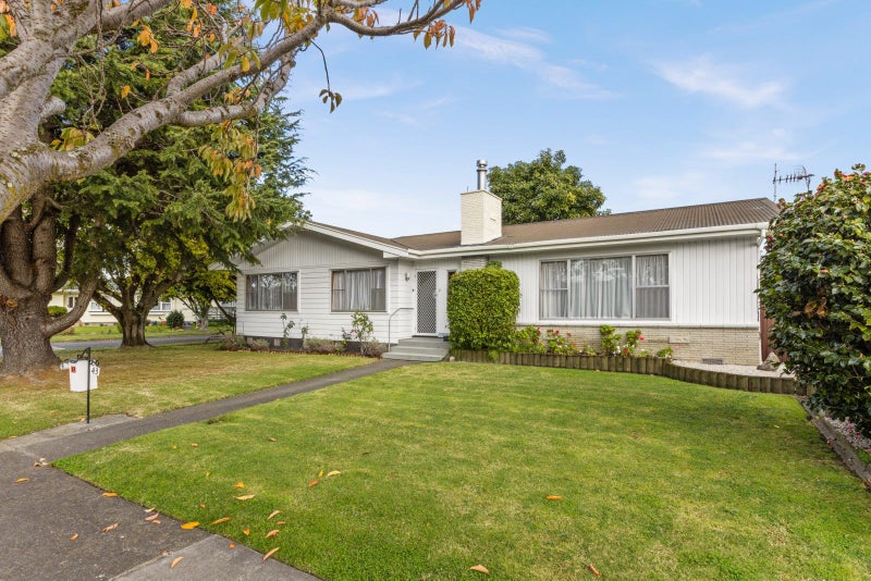 43 James Foley Avenue, Pirimai, Napier - Carousel 1