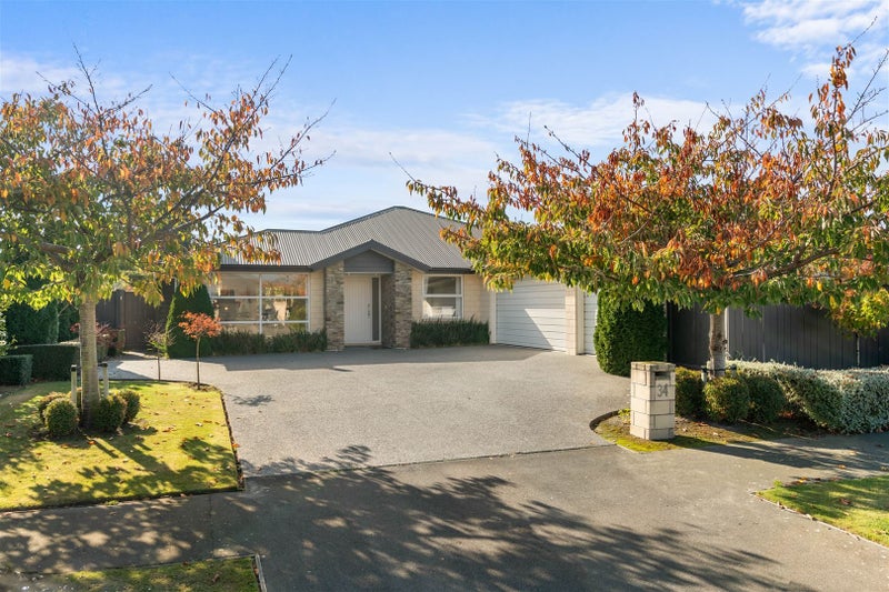 34 Josephine Crescent, Aidanfield, Christchurch - Carousel 1