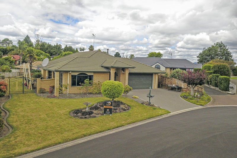 15 Ashmore Court, Bethlehem, Tauranga - Carousel 2